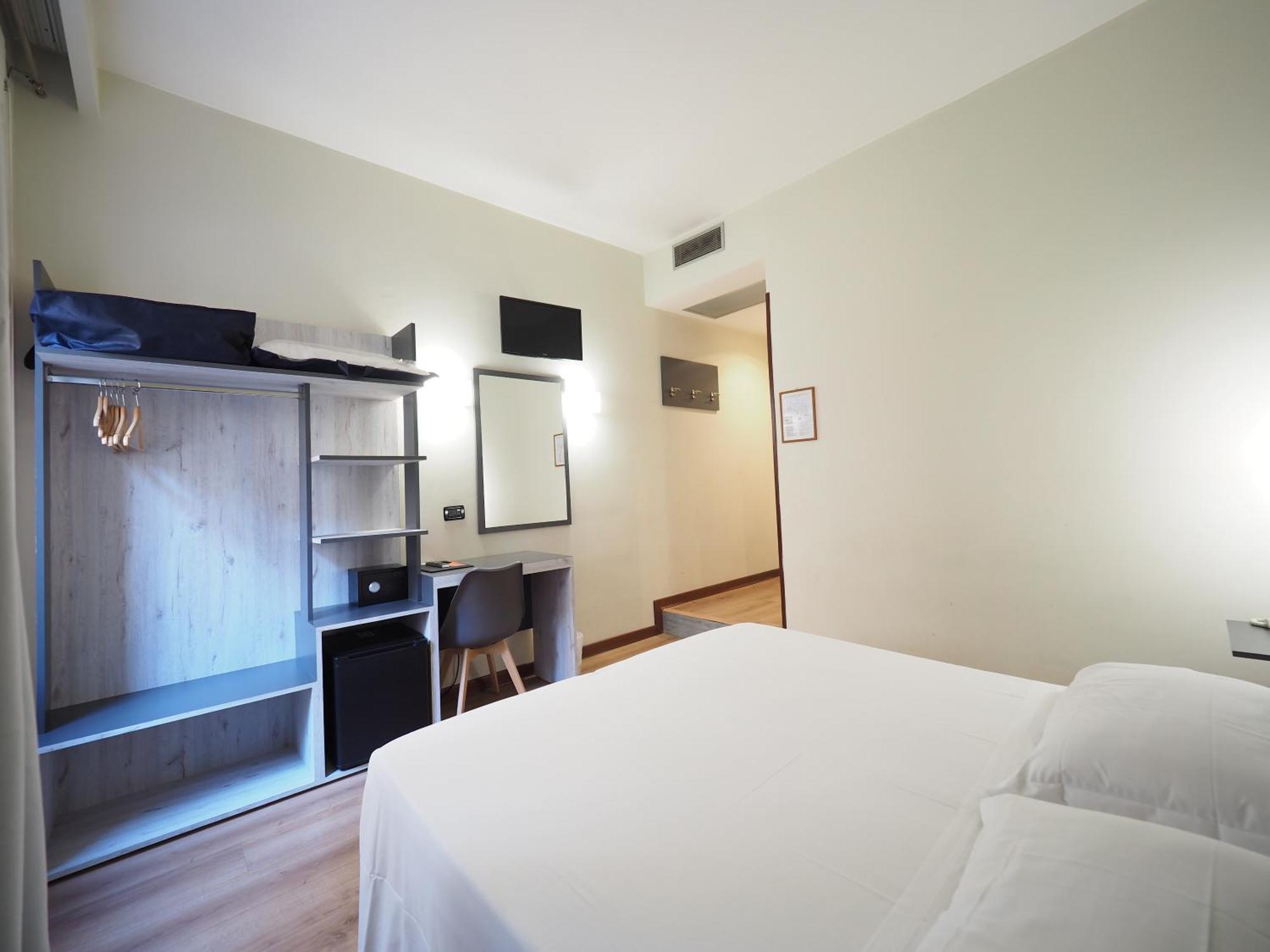 Hotel Osimar Róma Kültér fotó
